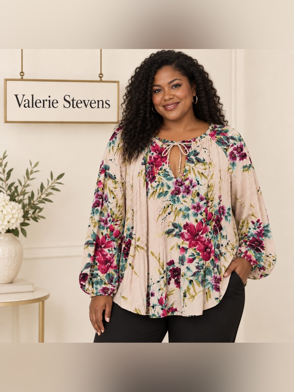 Valerie Stevens Floral Pleated Top (1X)